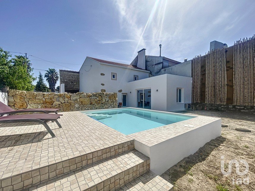 Moradia T3 em Cadima de 203 m²