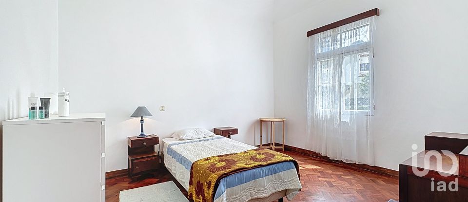 House T4 in São Vicente of 192 m²