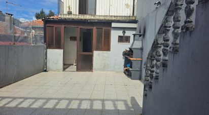 House T3 in Mafamude e Vilar do Paraíso of 123 m²