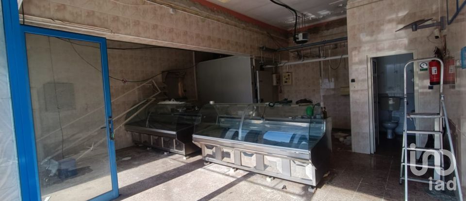 Casa T0 em A dos Cunhados e Maceira de 56 m²