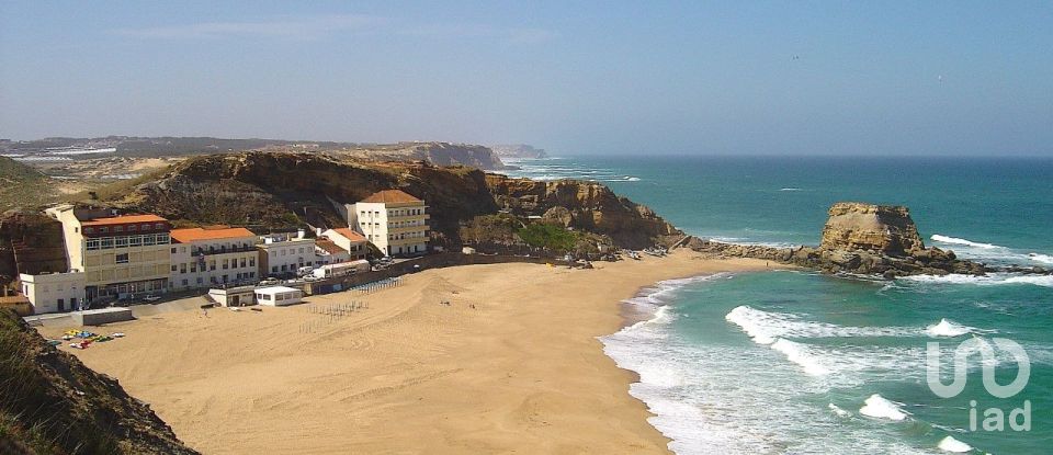 Casa T0 em A dos Cunhados e Maceira de 56 m²