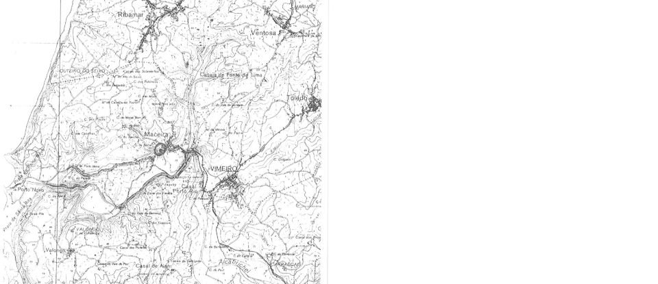 Casa T0 em A dos Cunhados e Maceira de 56 m²