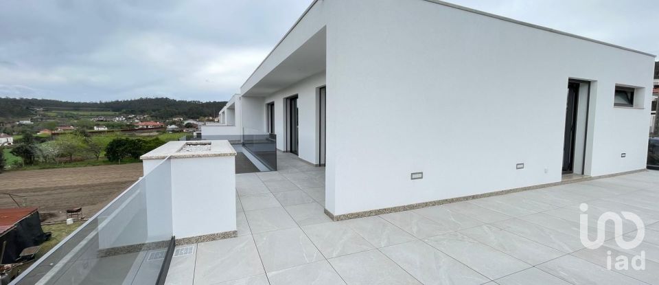 Demeure T3 à Abade de Neiva de 308 m²