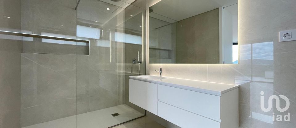 Maison T3 à Abade de Neiva de 308 m²