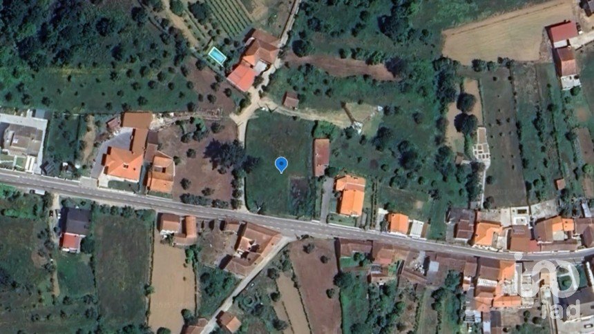 Terreno em Arrifana de 990 m²