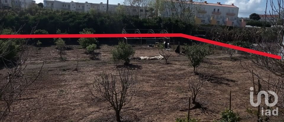 Terreno em Lourinhã e Atalaia de 1 791 m²