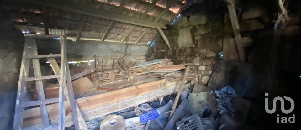 Moradia T3 em Covas de 132 m²