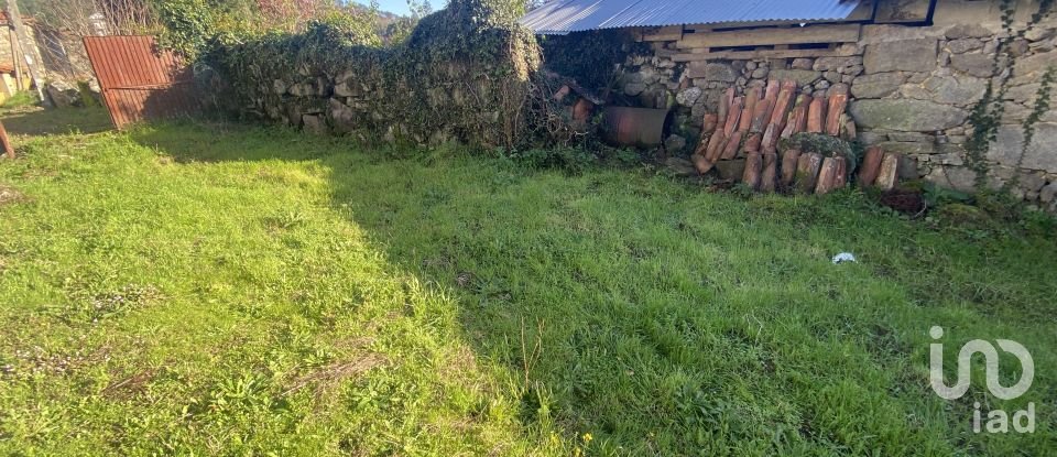 Moradia T3 em Covas de 132 m²