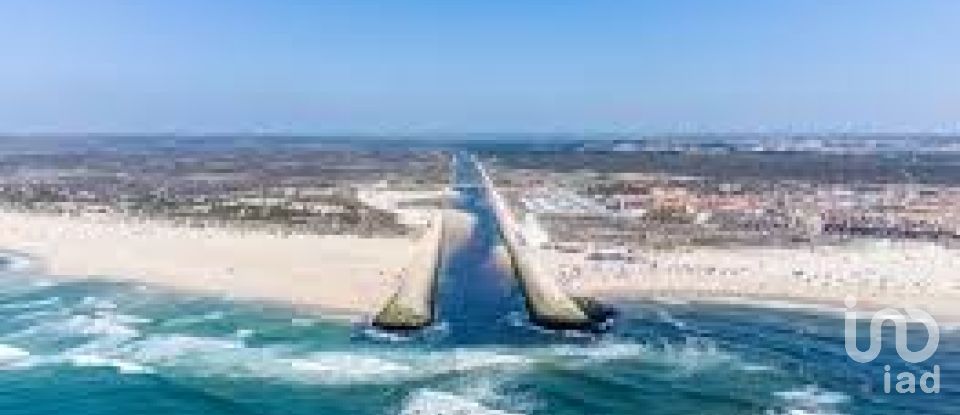 Land in Vieira de Leiria of 2,780 m²