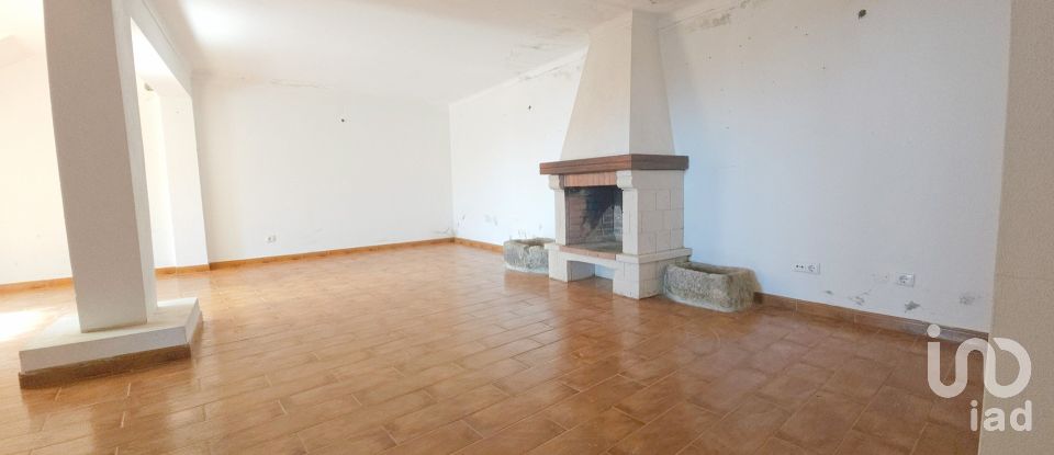 Casa de aldeia T6 em Espinhal de 395 m²