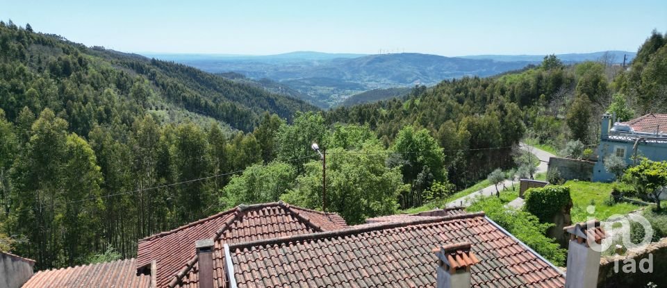 Casa de aldeia T6 em Espinhal de 395 m²