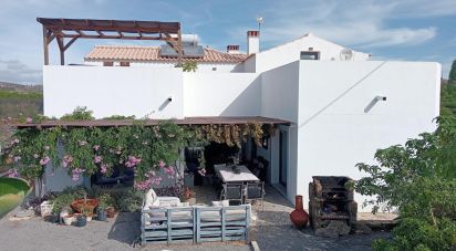 House T3 in Conceição e Cabanas de Tavira of 199 m²