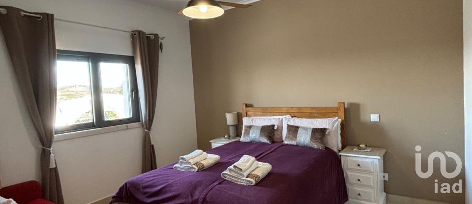 House T3 in Conceição e Cabanas de Tavira of 199 m²