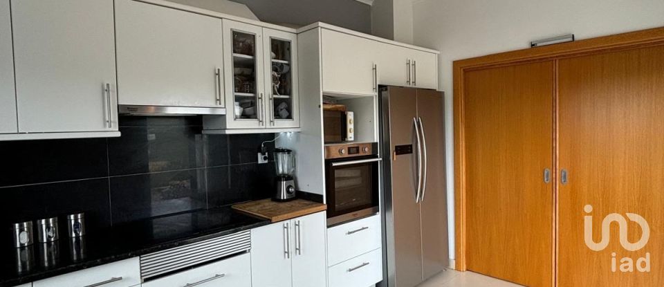 House T3 in Conceição e Cabanas de Tavira of 199 m²