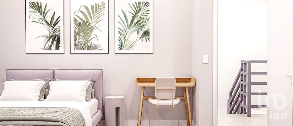 House T3 in Caniço of 185 m²