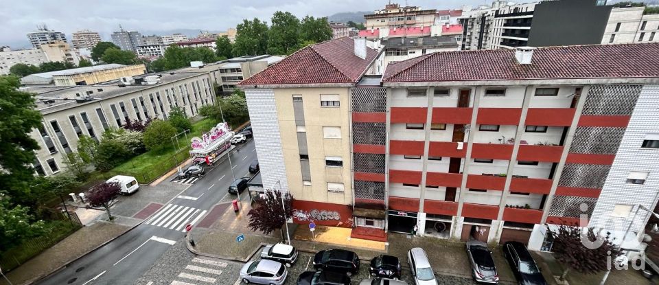 Apartment T3 in Barcelos, Vila Boa e Vila Frescainha (São Martinho e São Pedro) of 96 m²