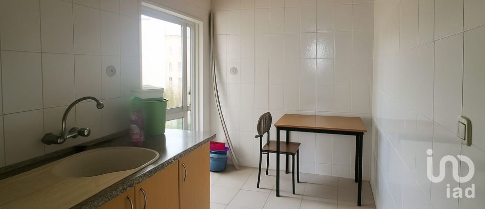 Appartement T4 à Esgueira de 98 m²