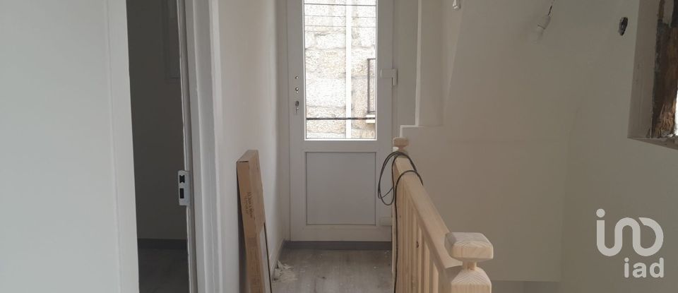 Moradia T3 em Cantar-Galo E Vila Do Carvalho de 140 m²