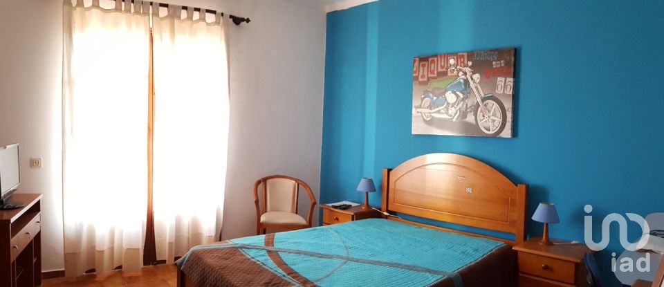 House T3 in Tavira (Santa Maria e Santiago) of 192 m²