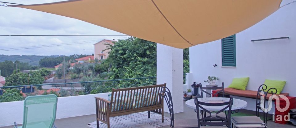 House T5 in Proença-a-Nova e Peral of 400 m²