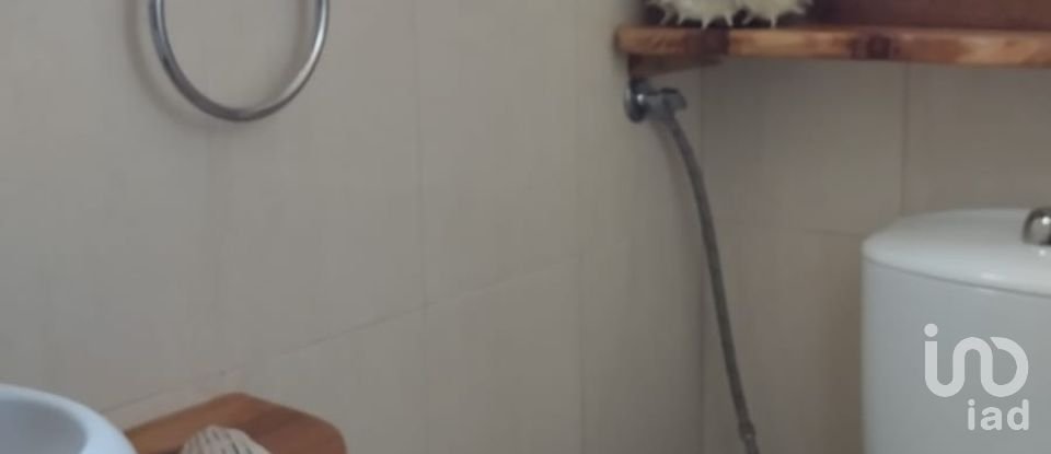 House T5 in Proença-a-Nova e Peral of 400 m²