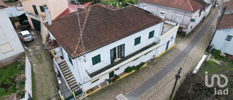 House T5 in Proença-a-Nova e Peral of 400 m²