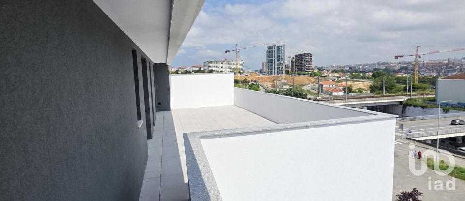 Appartement T3 à Santa Marinha E São Pedro Da Afurada de 144 m²