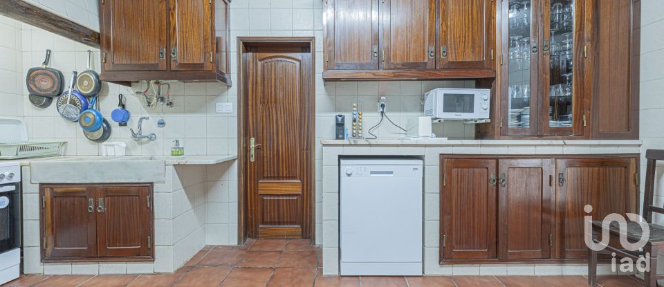 Quinta T6 em São Brás e São Lourenço de 366 m²