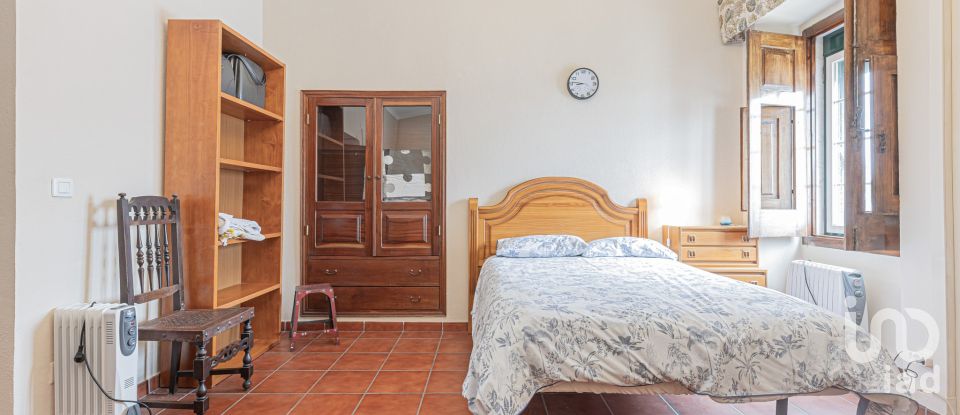 Quinta T6 em São Brás e São Lourenço de 366 m²