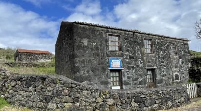 Moradia T2 em Rosais de 129 m²