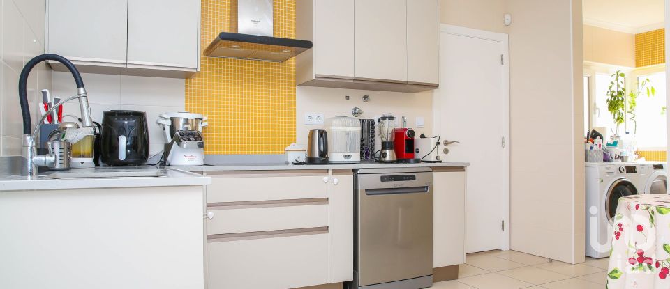 Moradia T3 em Lourinhã e Atalaia de 146 m²