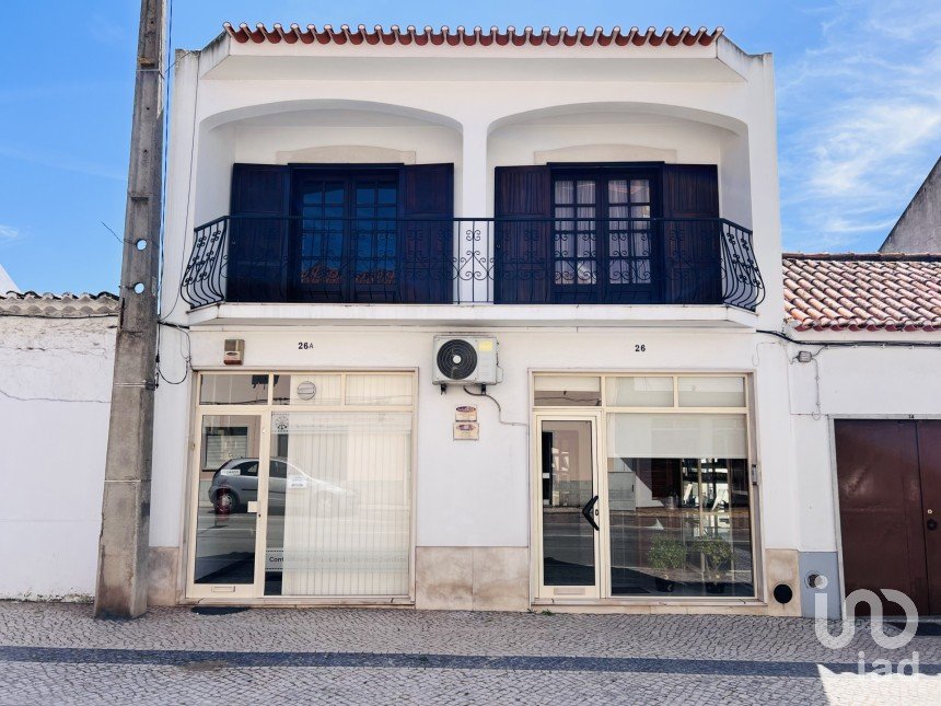 House T3 in Almeirim of 226 m²