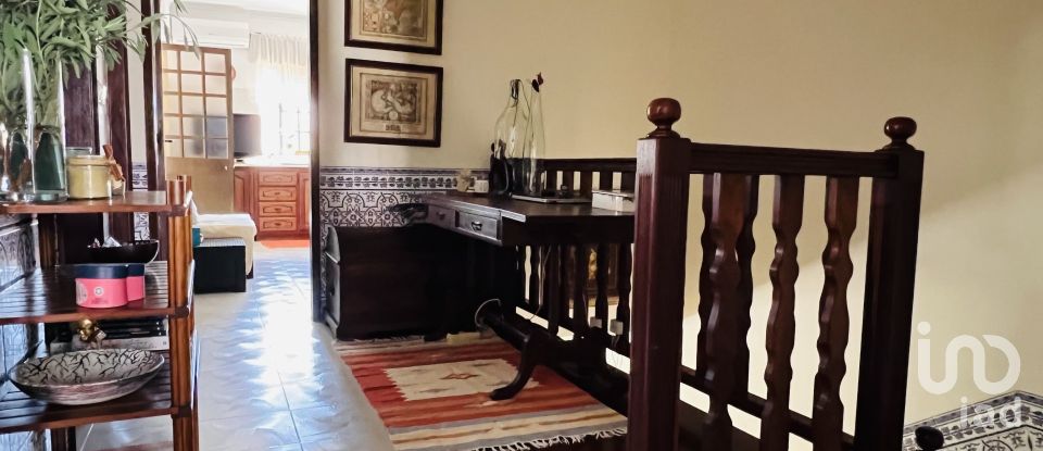 House T3 in Almeirim of 226 m²