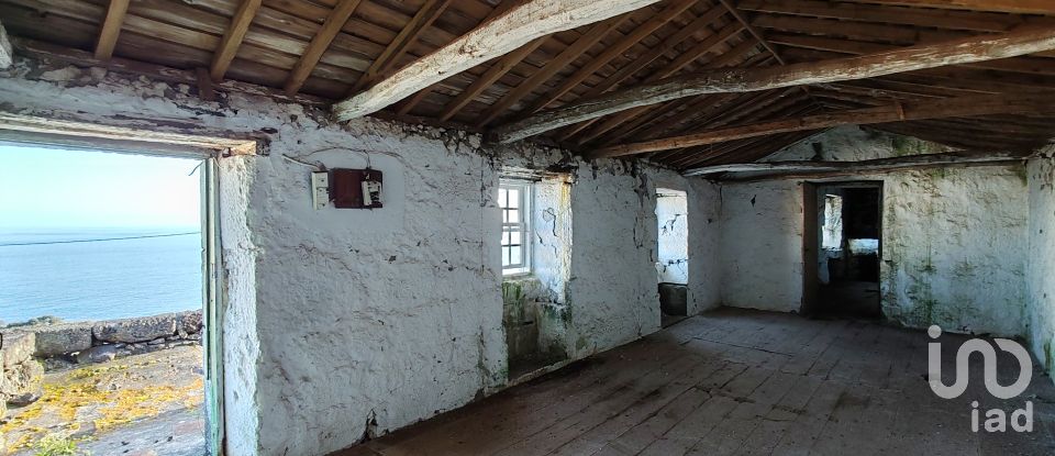 Maison T0 à São Caetano de 254 m²