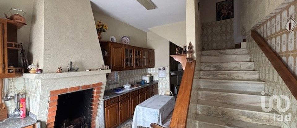 House T5 in Vila de Ala of 206 m²