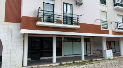 Boutique/Local commercial à Palmela de 61 m²