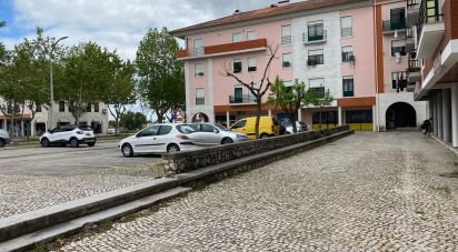 Boutique/Local commercial à Palmela de 61 m²