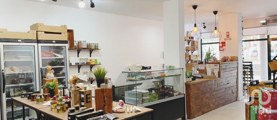 Loja / Estabelecimento Comercial em Palmela de 61 m²