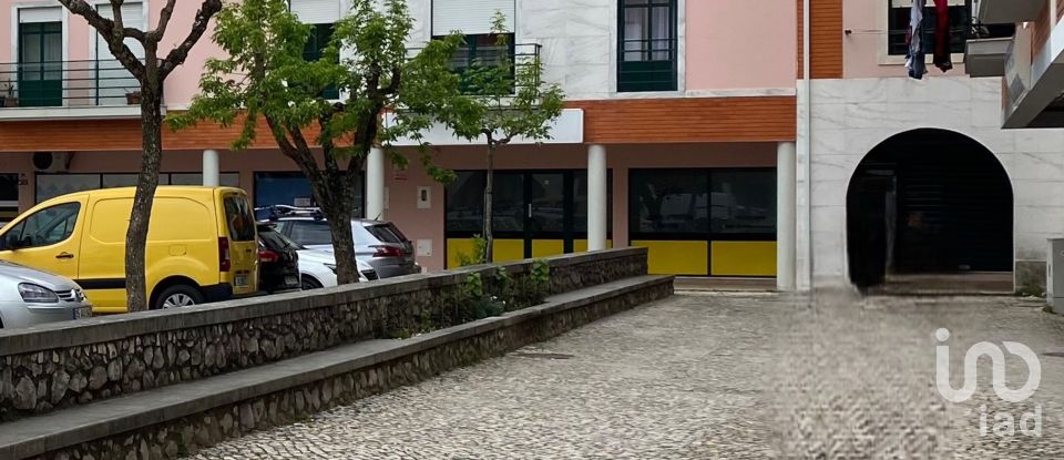 Loja / Estabelecimento Comercial em Palmela de 61 m²