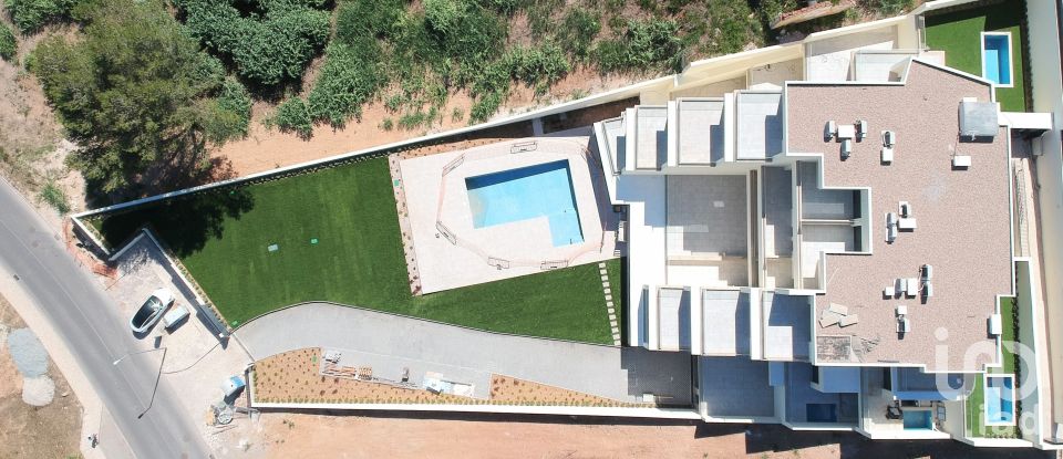 Apartamento T1 em Sesimbra (Santiago) de 105 m²