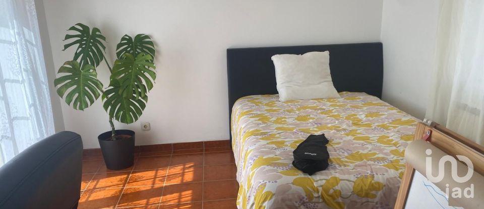 Maison traditionnelle T4 à Serra d'El-Rei de 179 m²