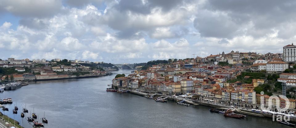 Apartamento T3 em Mafamude e Vilar do Paraíso de 142 m²