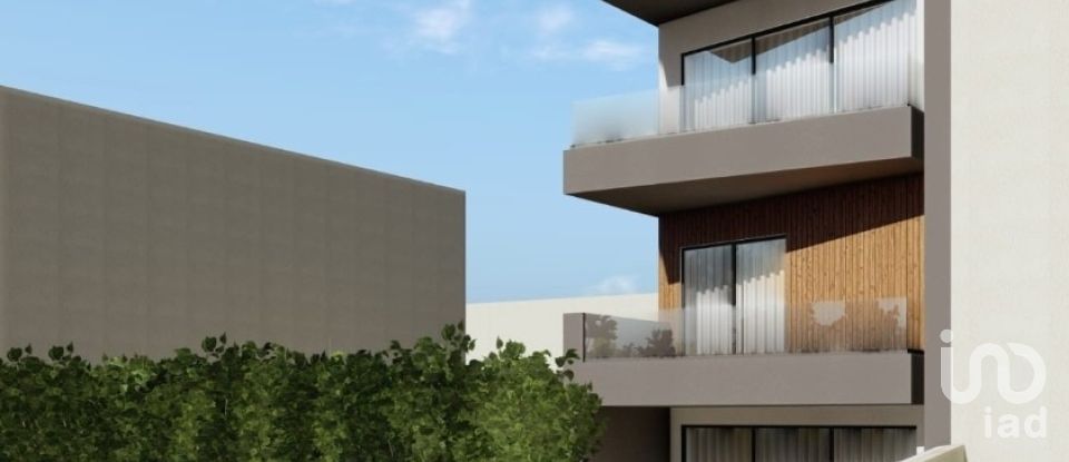 Terrain à bâtir à Coronado (São Romão e São Mamede) de 276 m²