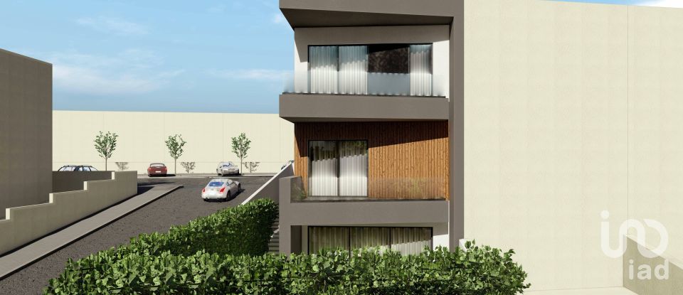 Terrain à bâtir à Coronado (São Romão e São Mamede) de 276 m²