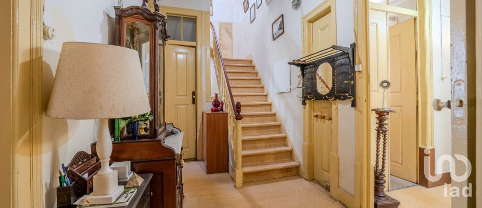 Moradia T7 em Buarcos E São Julião de 177 m²