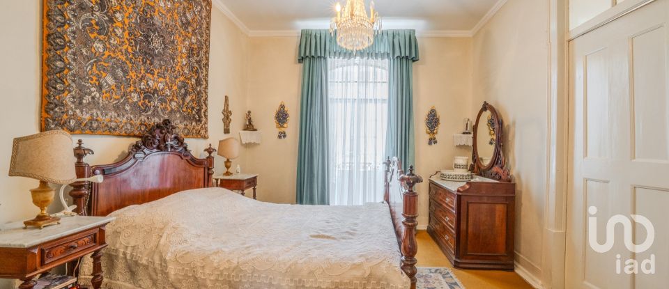 Moradia T7 em Buarcos E São Julião de 177 m²