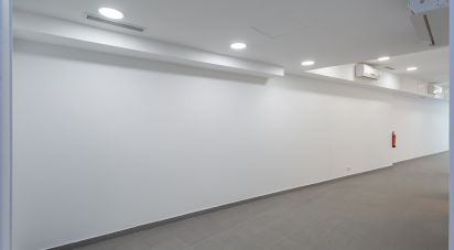 Boutique/Local commercial à Estrela de 150 m²