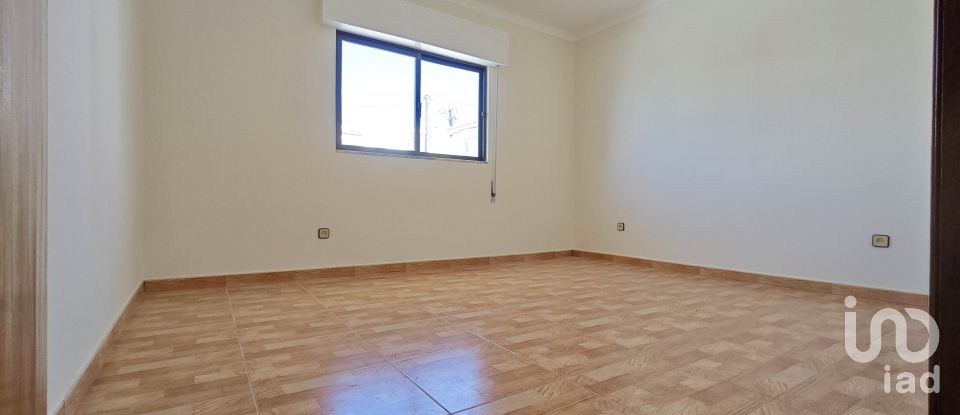 House T6 in Estômbar e Parchal of 204 m²