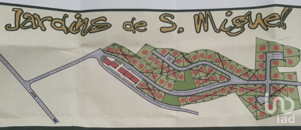 Terrain à Nossa Senhora da Piedade de 967 m²