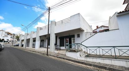 Shop / premises commercial in Barcarena of 100 m²